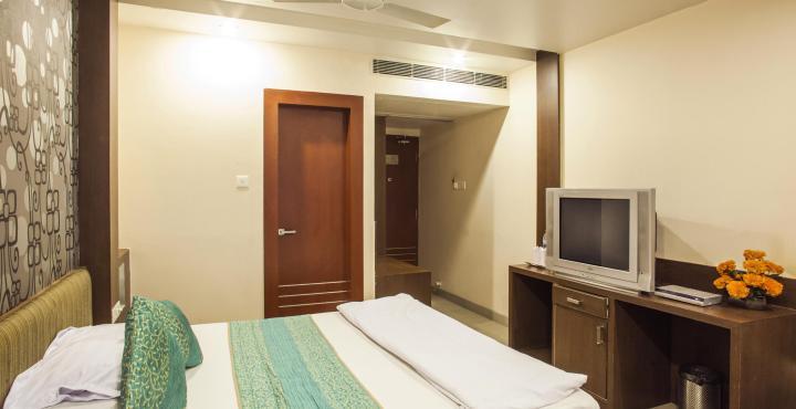Hotel Tulsi Exotic بوبال المظهر الخارجي الصورة